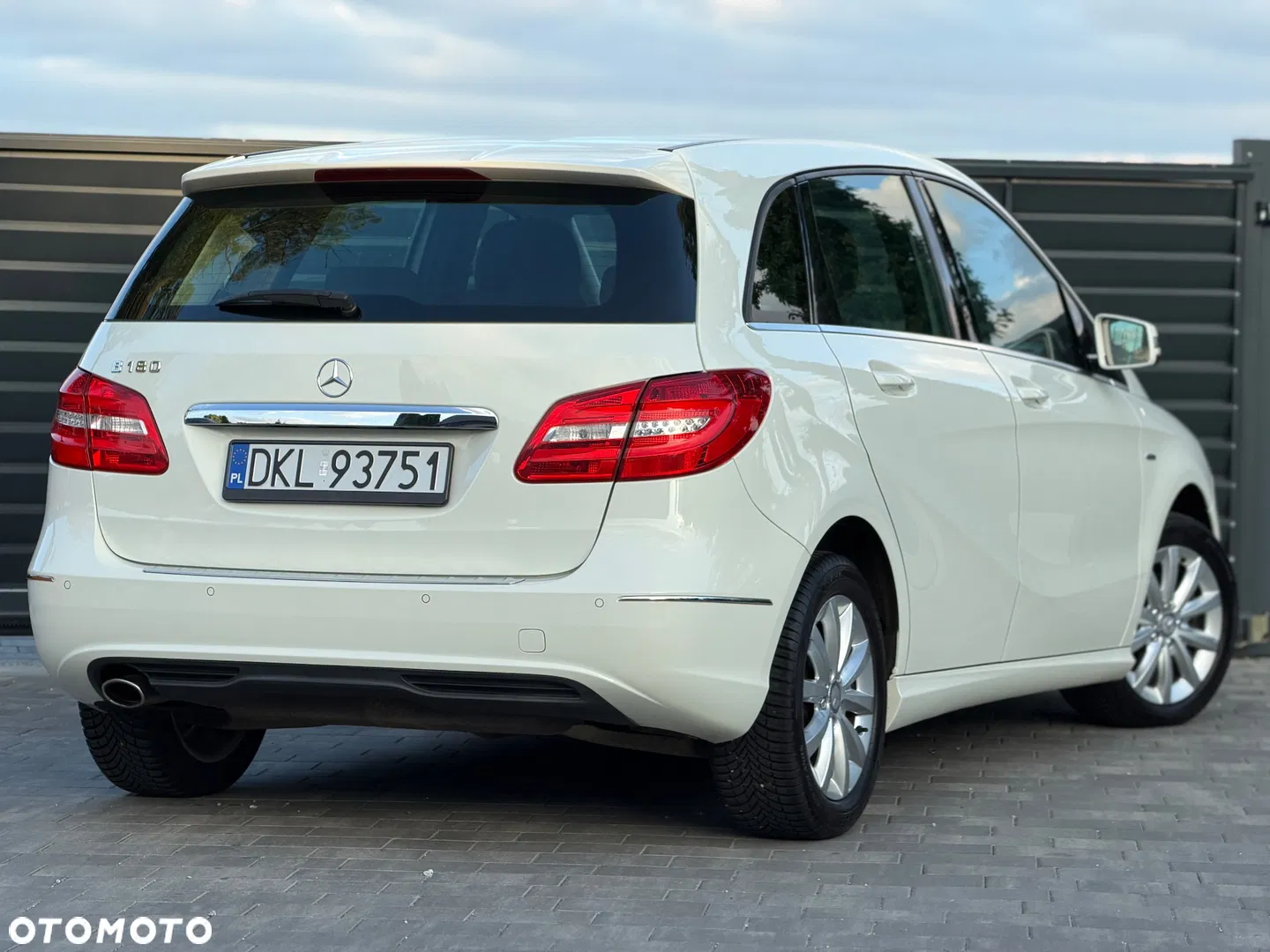 2012 Mercedes-Benz Klasa B 180, photograph 6