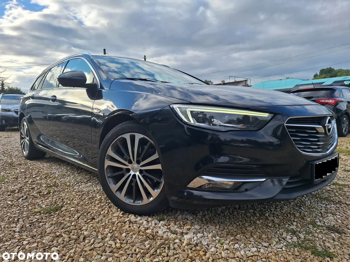 2017 Opel Insignia 2.0 CDTI Exclusive S&S, photograph 1