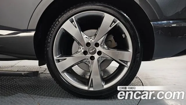 2020 Genesis GV80 3.5T Gasoline AWD, photograph 2