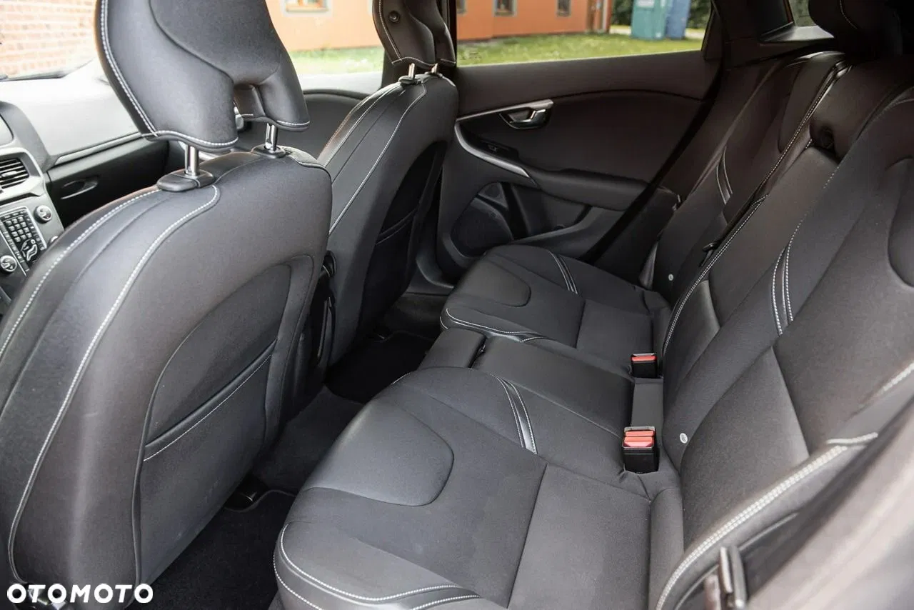 2012 Volvo V40 D4 Kinetic, photograph 7