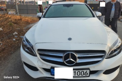 2018 Mercedes-Benz C220 d, photograph 4