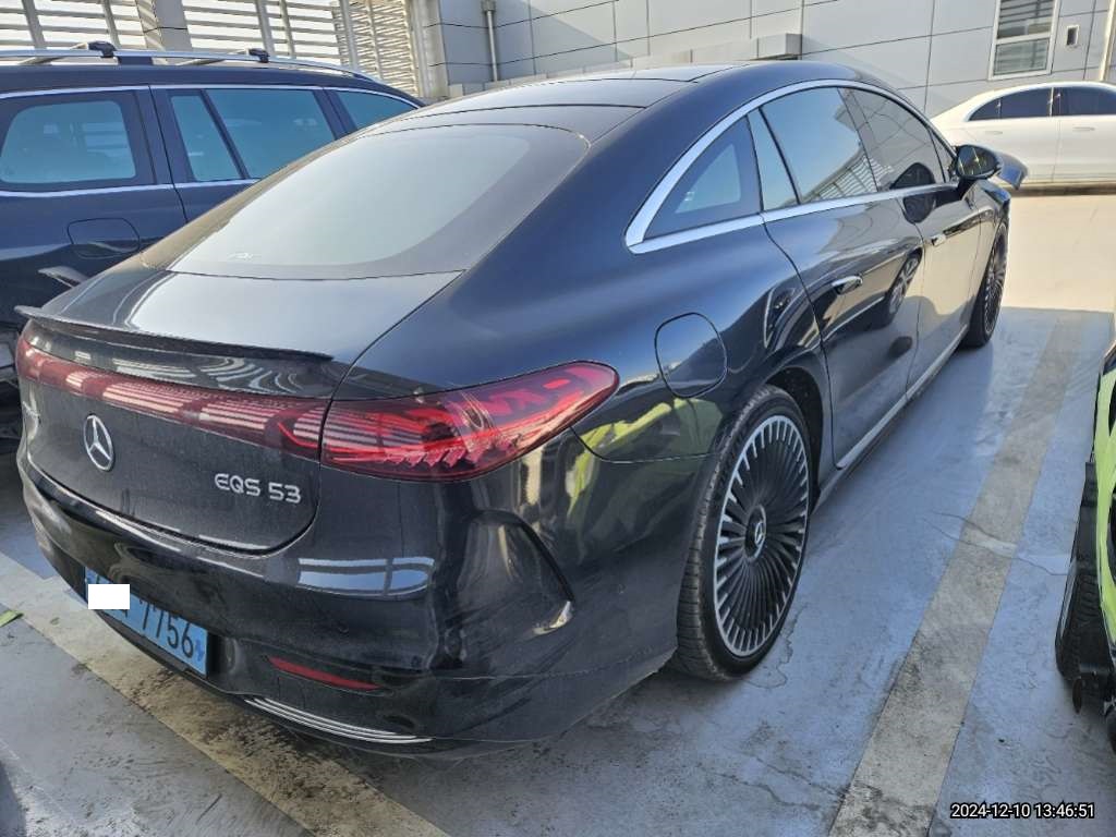 2022 Mercedes-AMG EQS53 4MATIC +, photograph 10