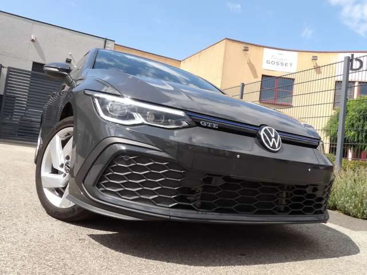 2020 Volkswagen Golf GTE Golf 1.4 TSI PHEV GTE DSG, photograph 1