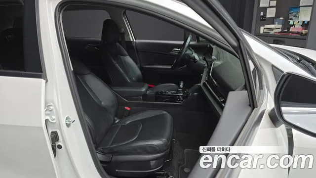 Kia Sportage Diesel 2.0 2WD — photo 1 of 20