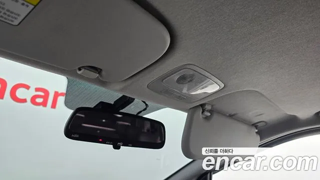 2019 Hyundai Starex Wagon 12-Seater, photograph 12
