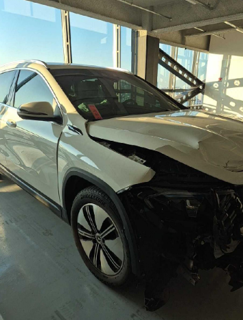 2022 Mercedes-Benz EQA250, photograph 2