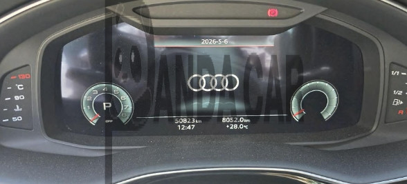 2023 Audi Q7 55 TFSI quattro, photograph 2