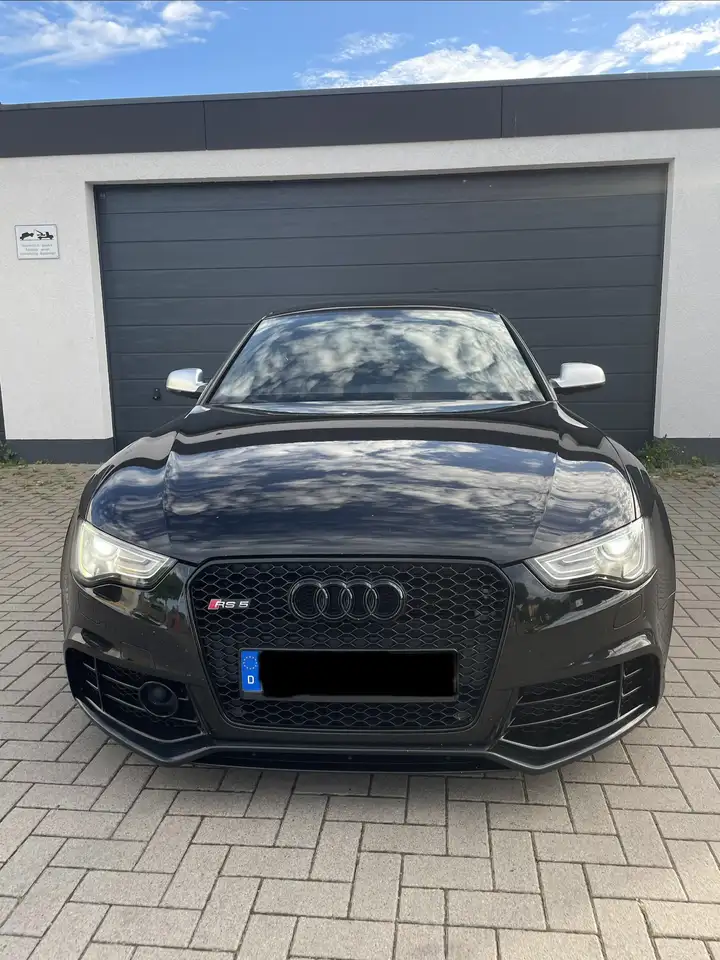 Audi RS5 Audi RS5 4.2 FSI quattro S tronic — photo 1 of 16