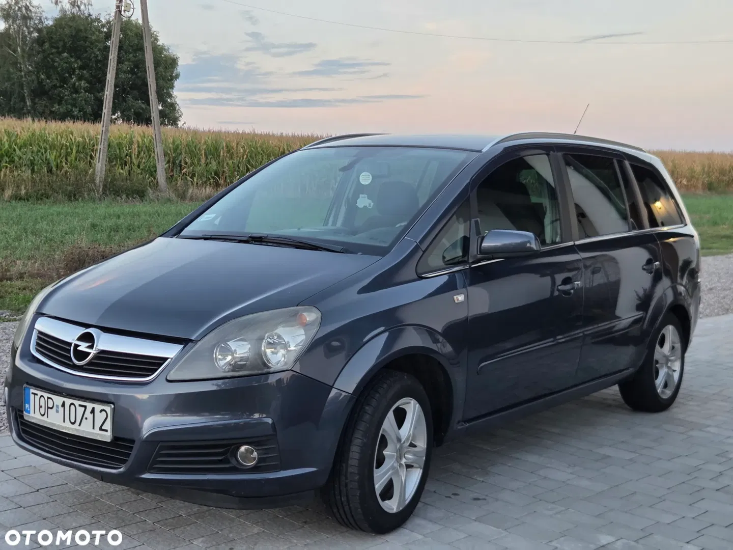 2008 Opel Zafira 1.8, photograph 1