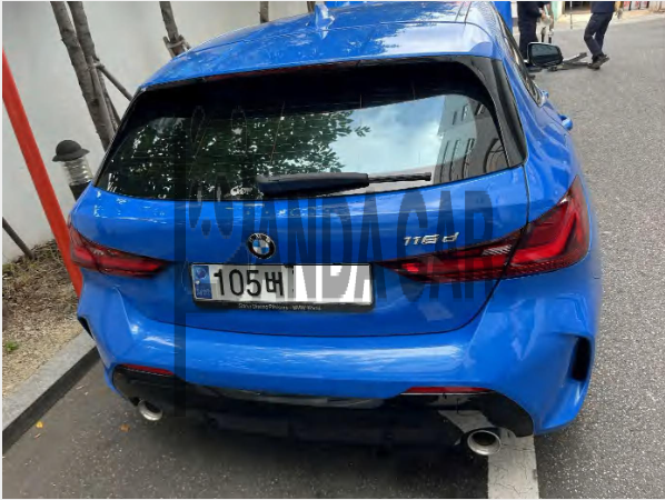 2021 BMW 118d, photograph 1