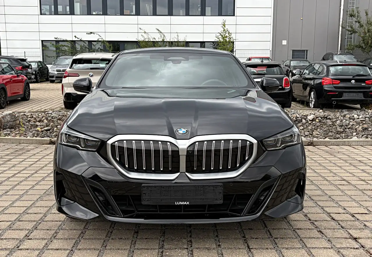2025 BMW 520 d M Sport*HUD*Sitzbelüftung*ACC*, photograph 4