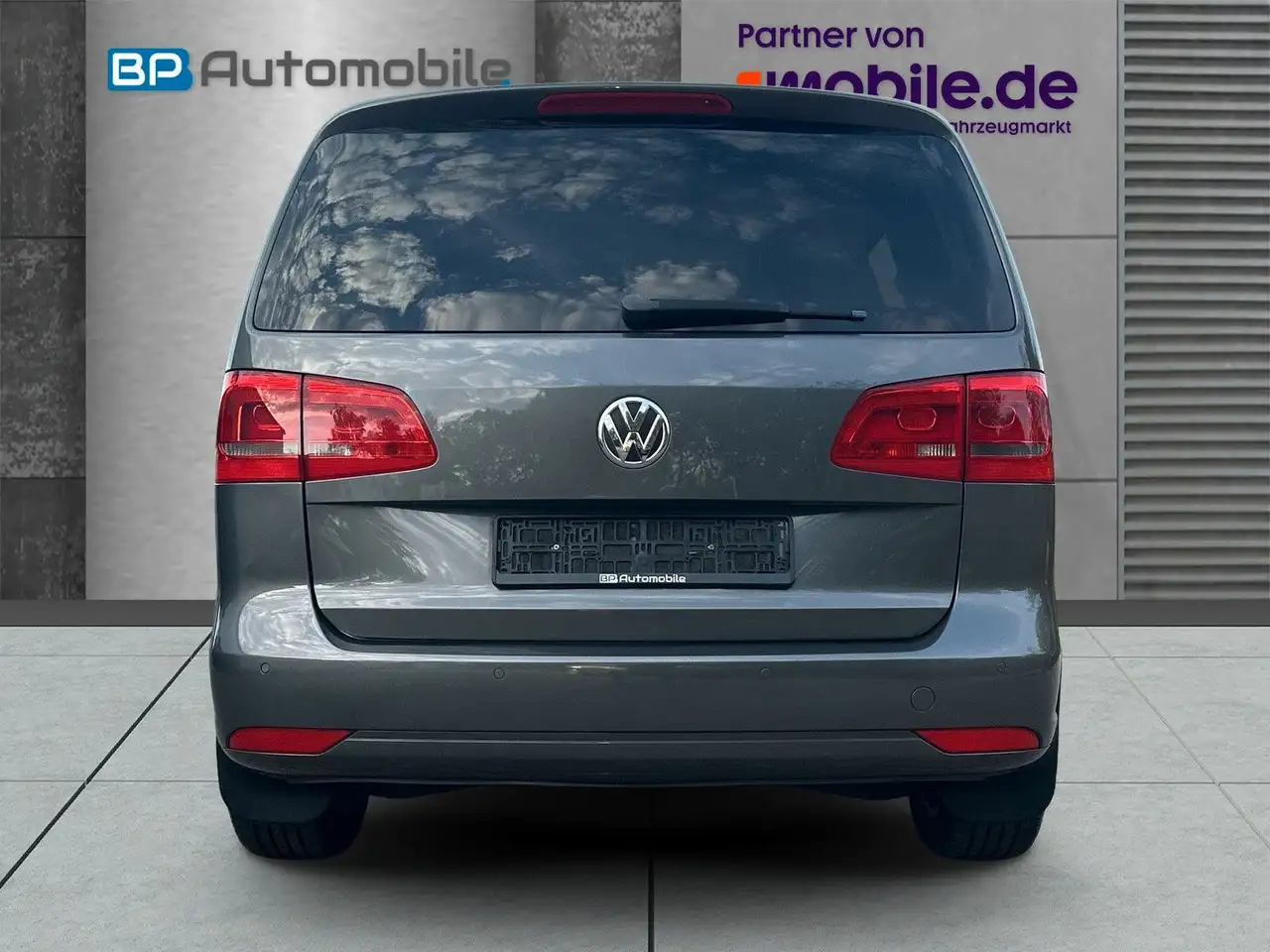 2014 Volkswagen Touran Cup 2.0 TDI 7-SITZER, photograph 7