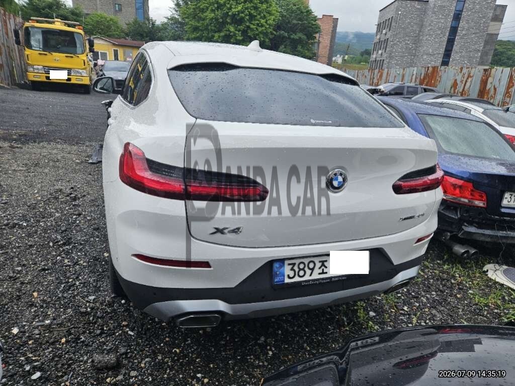 2022 BMW X4 xDrive20i, photograph 6