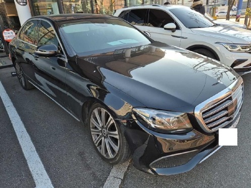 2018 Mercedes-Benz E400 4Matic, photograph 5