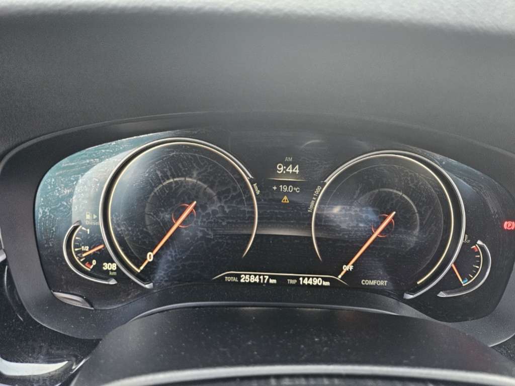 2018 BMW 530d, photograph 2