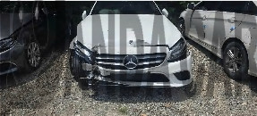 2020 Mercedes-Benz C200, photograph 1