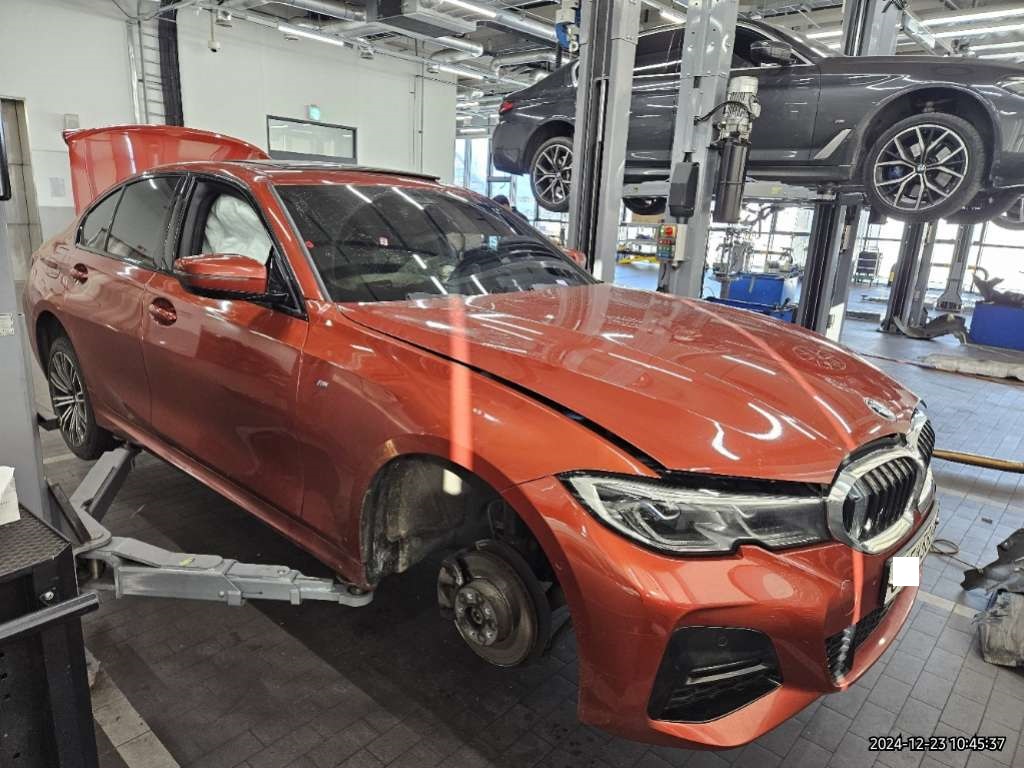 2020 BMW 320d xDrive M Sport Package, photograph 5