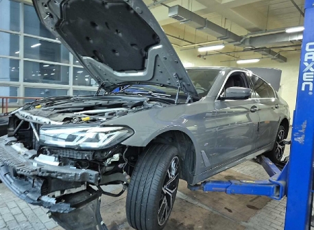 2022 BMW 530i, photograph 1