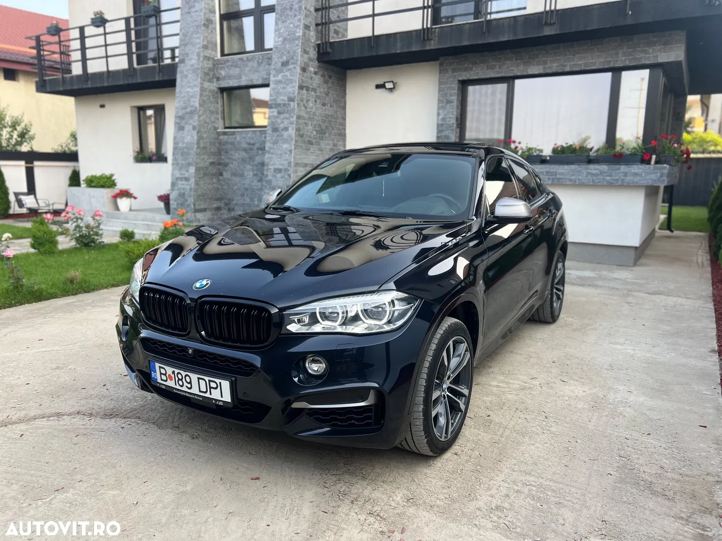 2017 BMW X6 M, photograph 1
