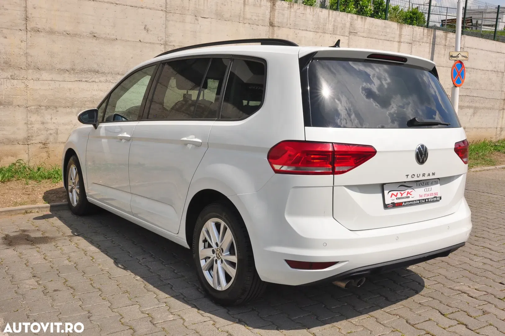 2022 Volkswagen Touran 2.0 TDI SCR (BlueMotion Technology) DSG Comfortline, photograph 3