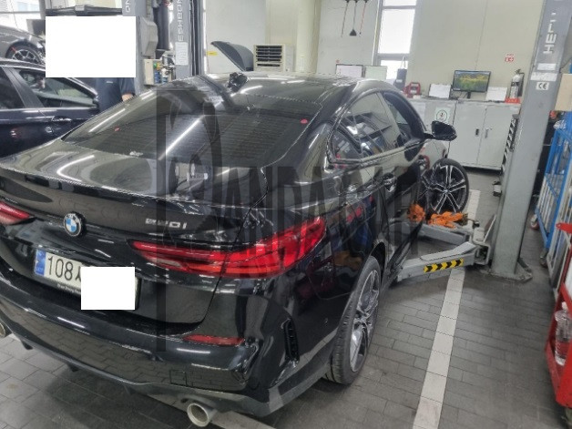 2023 BMW 220i Gran Coupe, photograph 5