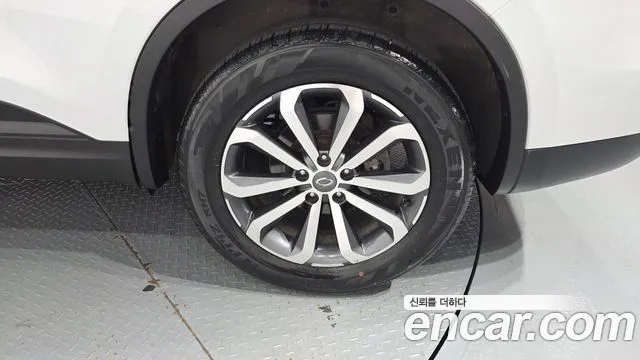 Renault-KoreaSamsung QM6 2.0 LPe RE 2WD — photo 1 of 30