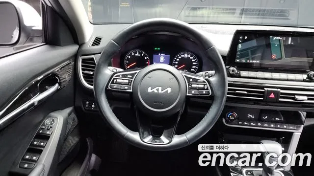 2021 Kia Seltos Gasoline 1.6 Turbo 2WD, photograph 4