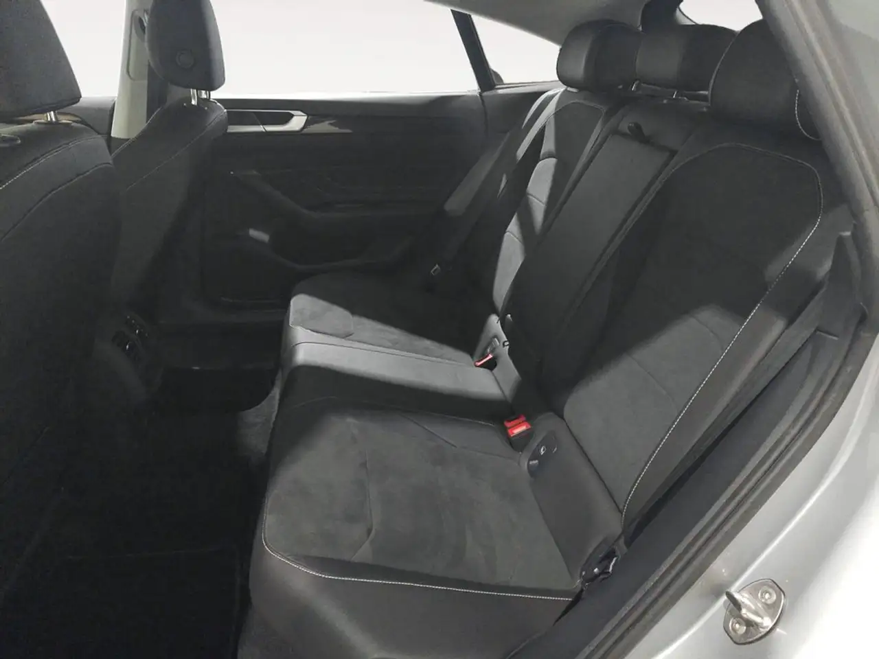 2023 Volkswagen Arteon 2.0TDI Elegance DSG7 110kW, photograph 12