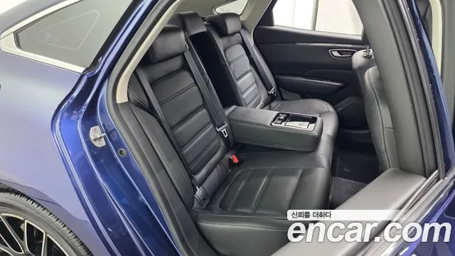Renault-KoreaSamsung SM6 2.0 GDe LE — photo 1 of 35