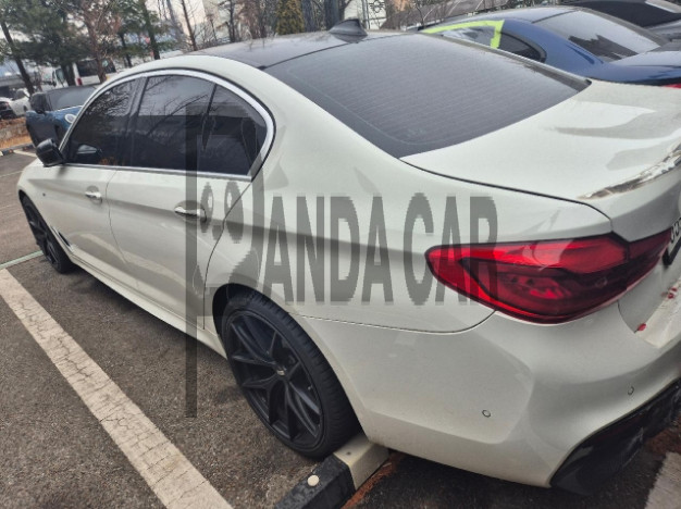 2018 BMW 520d, photograph 3
