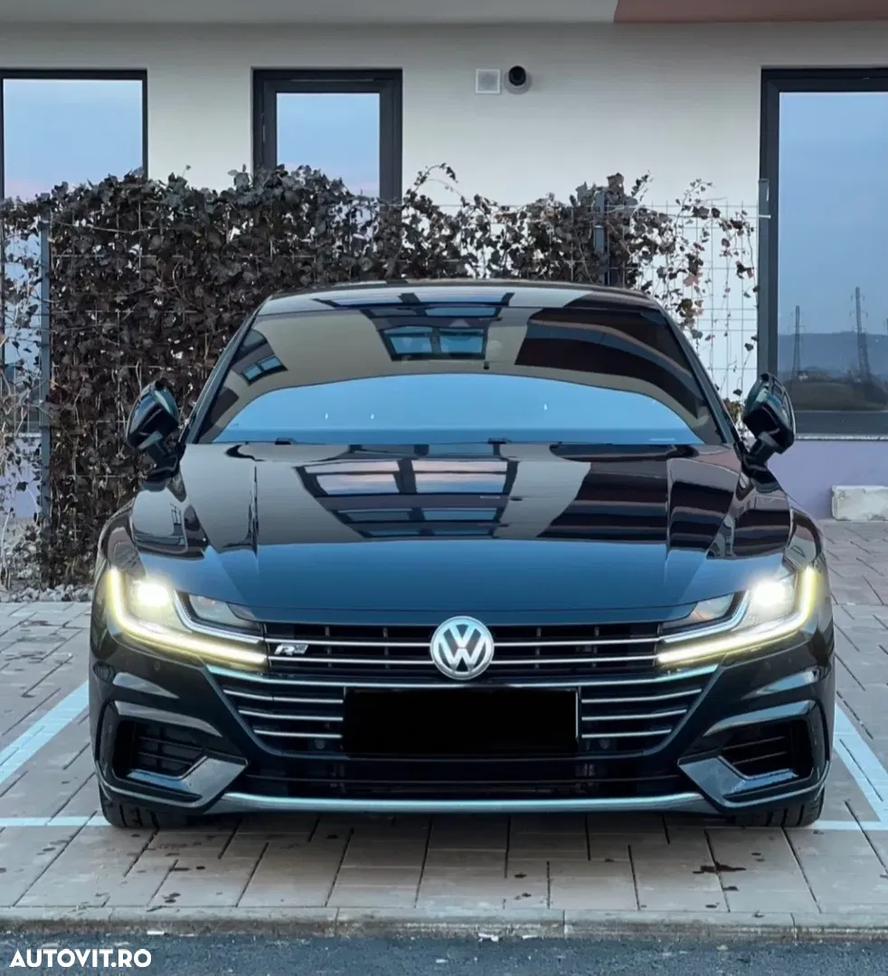 2018 Volkswagen ARTEON 2.0 TDI SCR 4Motion DSG R-Line, photograph 2