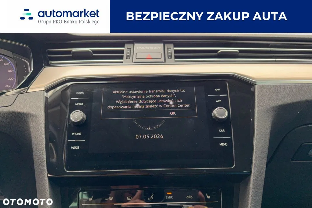 2022 Volkswagen Passat, photograph 11