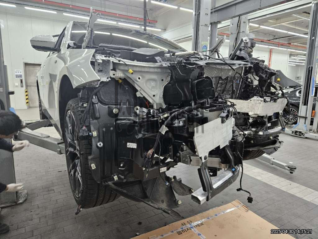 2024 BMW 530e, photograph 5