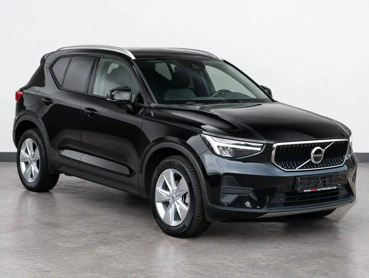 2024 Volvo XC40 Core 2WD NAVI+AHK+ALARM+LANE+CARPLAY, photograph 4