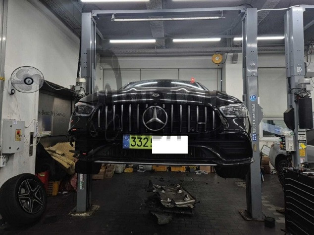 2023 Mercedes-Benz MercedesAMG GT43 4MATIC +, photograph 1