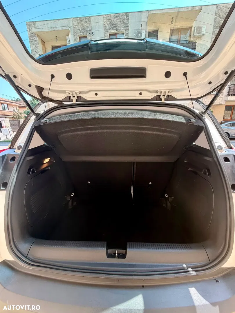 2018 Opel Crossland 1.2 Start/Stop Enjoy, photograph 4