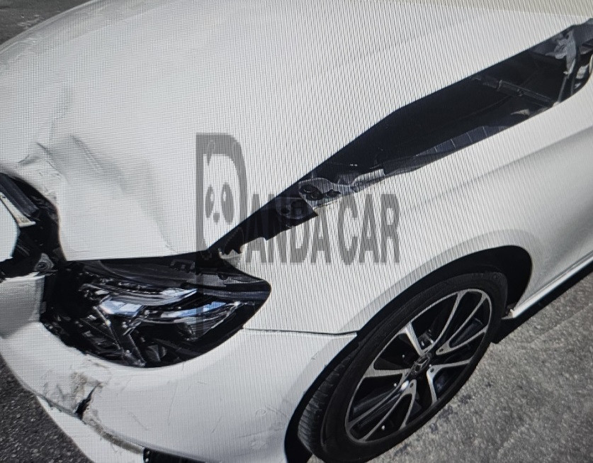 2020 Mercedes-Benz E 250, photograph 4