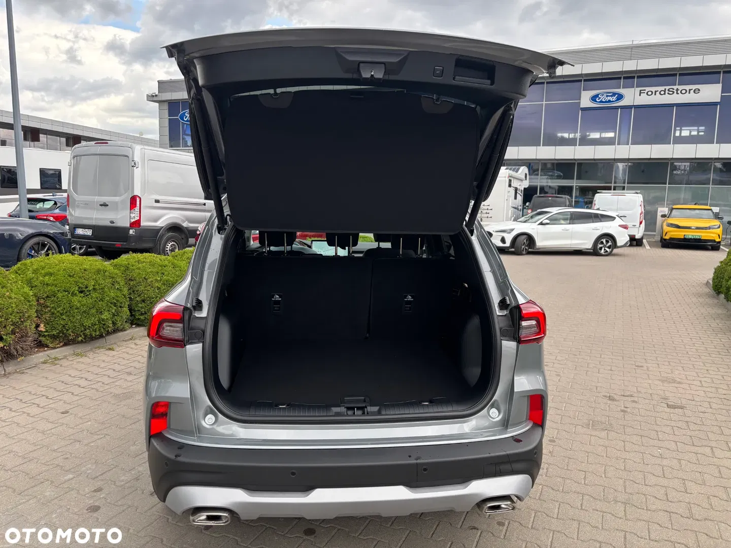 2025 Ford Kuga 2.5P PHEV FWD Active X eCVT, photograph 6