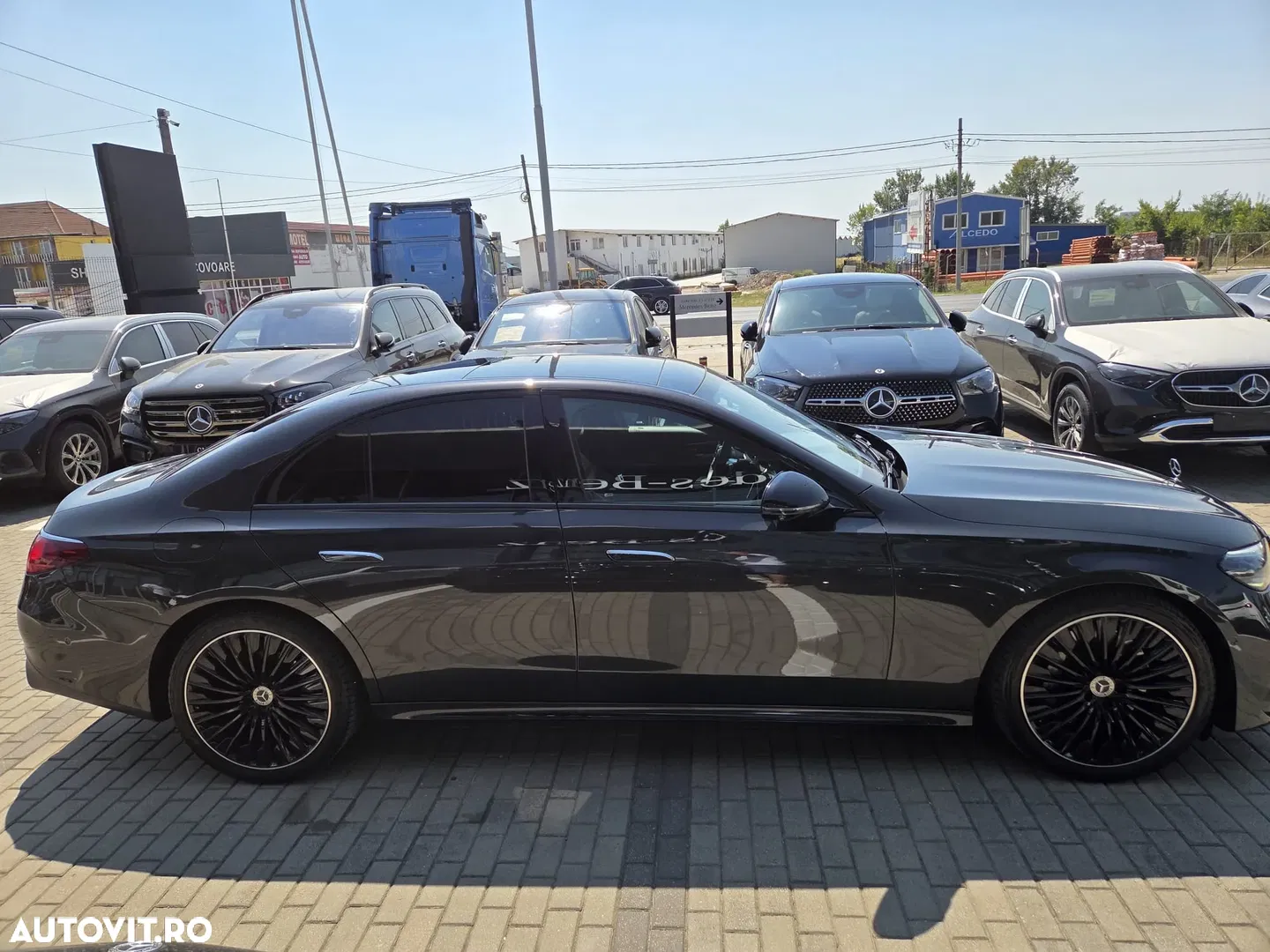 2023 Mercedes-Benz E 220 d 9G-TRONIC Edition AMG Line, photograph 4