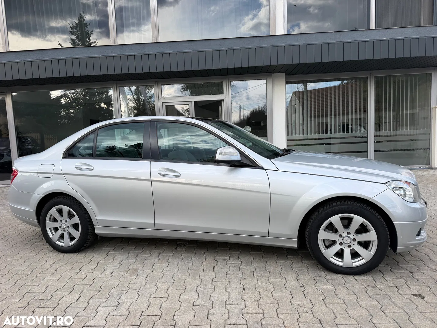 2007 Mercedes-Benz C 200 (BlueEFFICIENCY) 7G-TRONIC, photograph 3