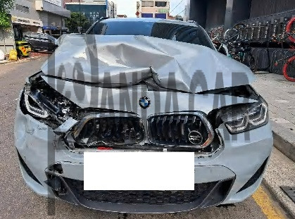 2023 BMW X2 xDrive20i, photograph 1