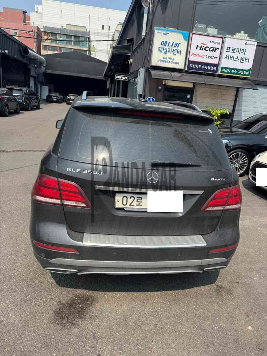2018 Mercedes-Benz GLE350 d 4Matic, photograph 3