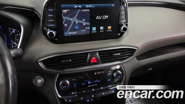 2019 Hyundai Santafe Diesel 2.0 2WD, photograph 12