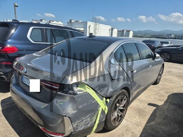 2026 BMW 520i, photograph 2