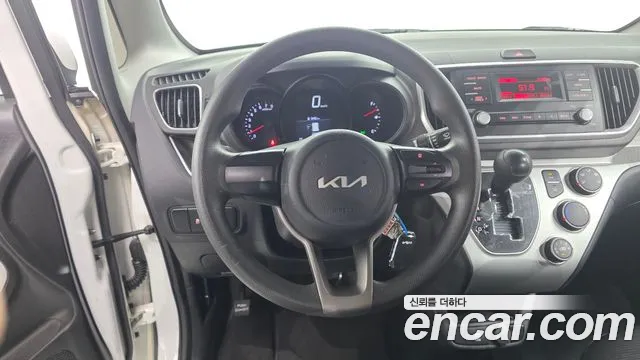 2022 Kia RAY Van, photograph 1