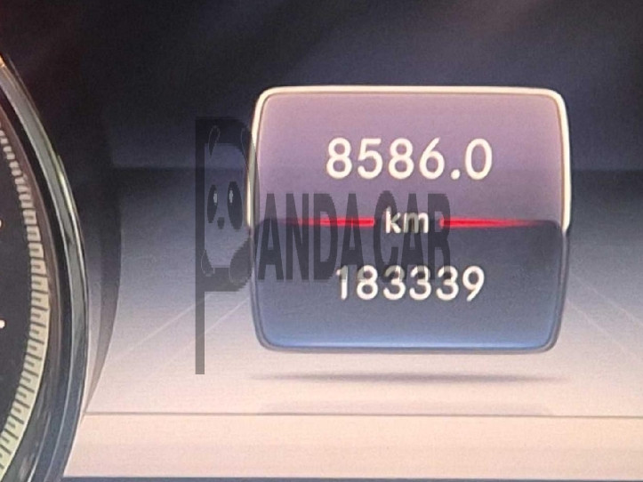 2019 Mercedes-Benz E220 d, photograph 3