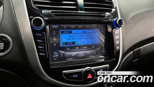 2016 Hyundai Accent 1.4 VVT Modern, photograph 4