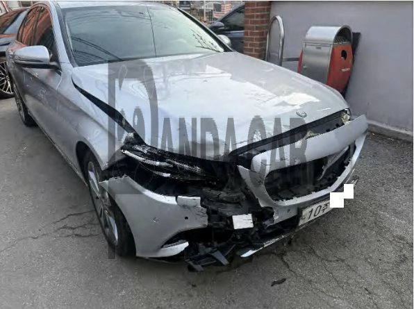 2017 Mercedes-Benz C220 d, photograph 4
