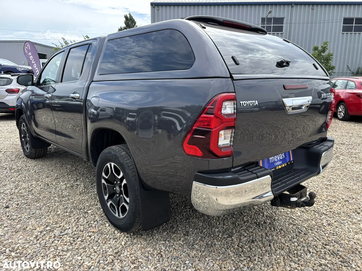 2022 Toyota Hilux 2.8D 204CP 4x4 Double Cab AT Executive, photograph 9