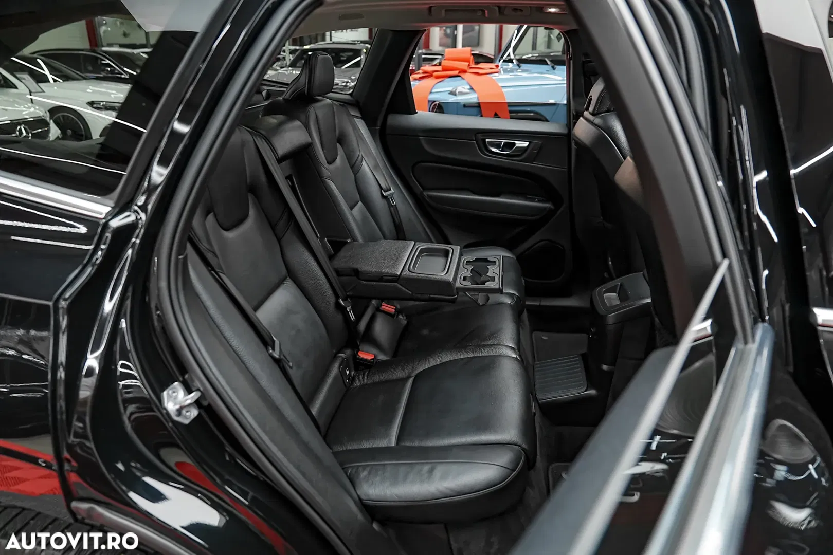 2021 Volvo XC 60 Recharge T6 Twin Engine eAWD Inscription Expression, photograph 12